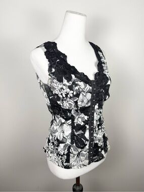 VTG Studio Y Lace Corset Style Top